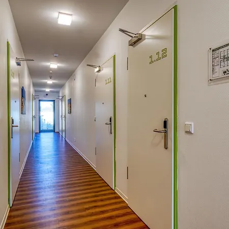 Nicetostay Aparthotel