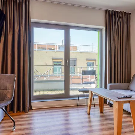 Aparthotel Nicetostay *