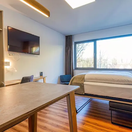 Nicetostay Aparthotel