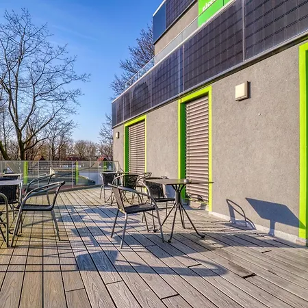 Nicetostay Aparthotel