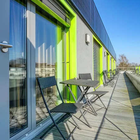 Nicetostay By Fairway Aparthotel 3*