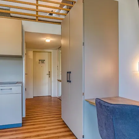 Nicetostay By Fairway Aparthotel