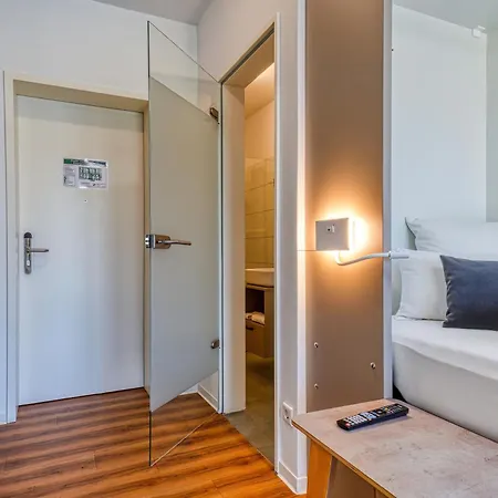 Nicetostay By Fairway 3*