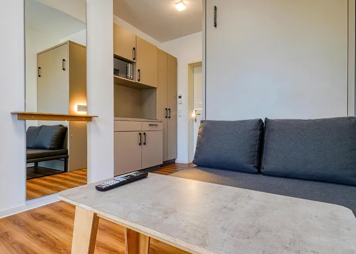 Apartahotel Nicetostay By Fairway 3*