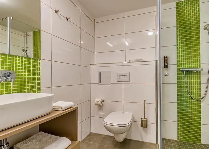 Apartahotel Nicetostay By Fairway 3*