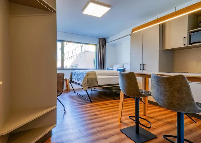 Nicetostay By Fairway Apartahotel Brema